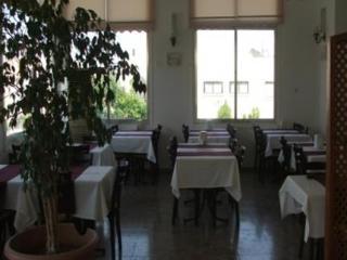 Watermill Hotell Kyrenia  Exteriör bild